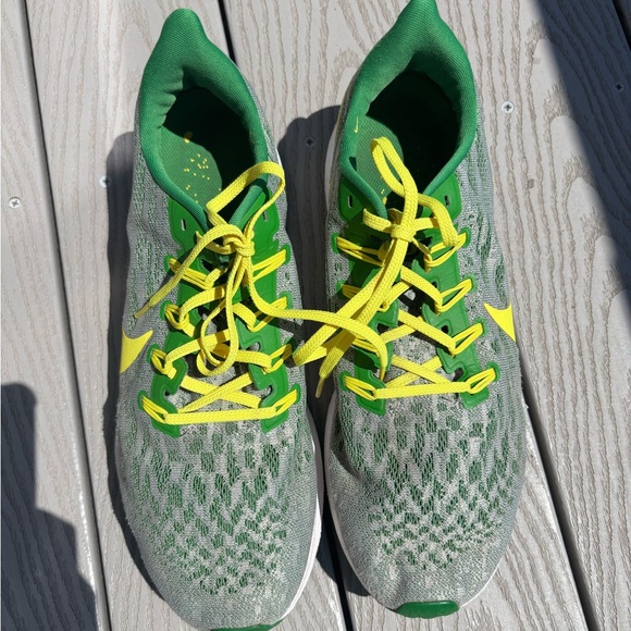 Nike Zoom Pegasus 36 Mighty Oregon Ducks Running Shoes Mens Size 12.5 C1… - Picture 7 of 10